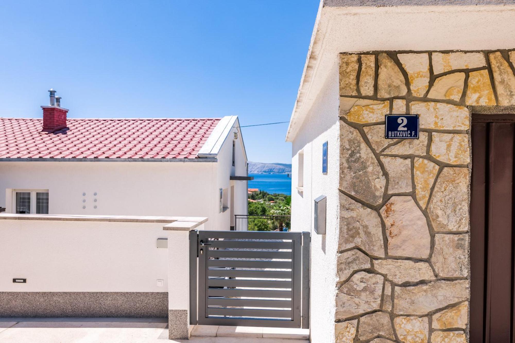 Katica Apartment *