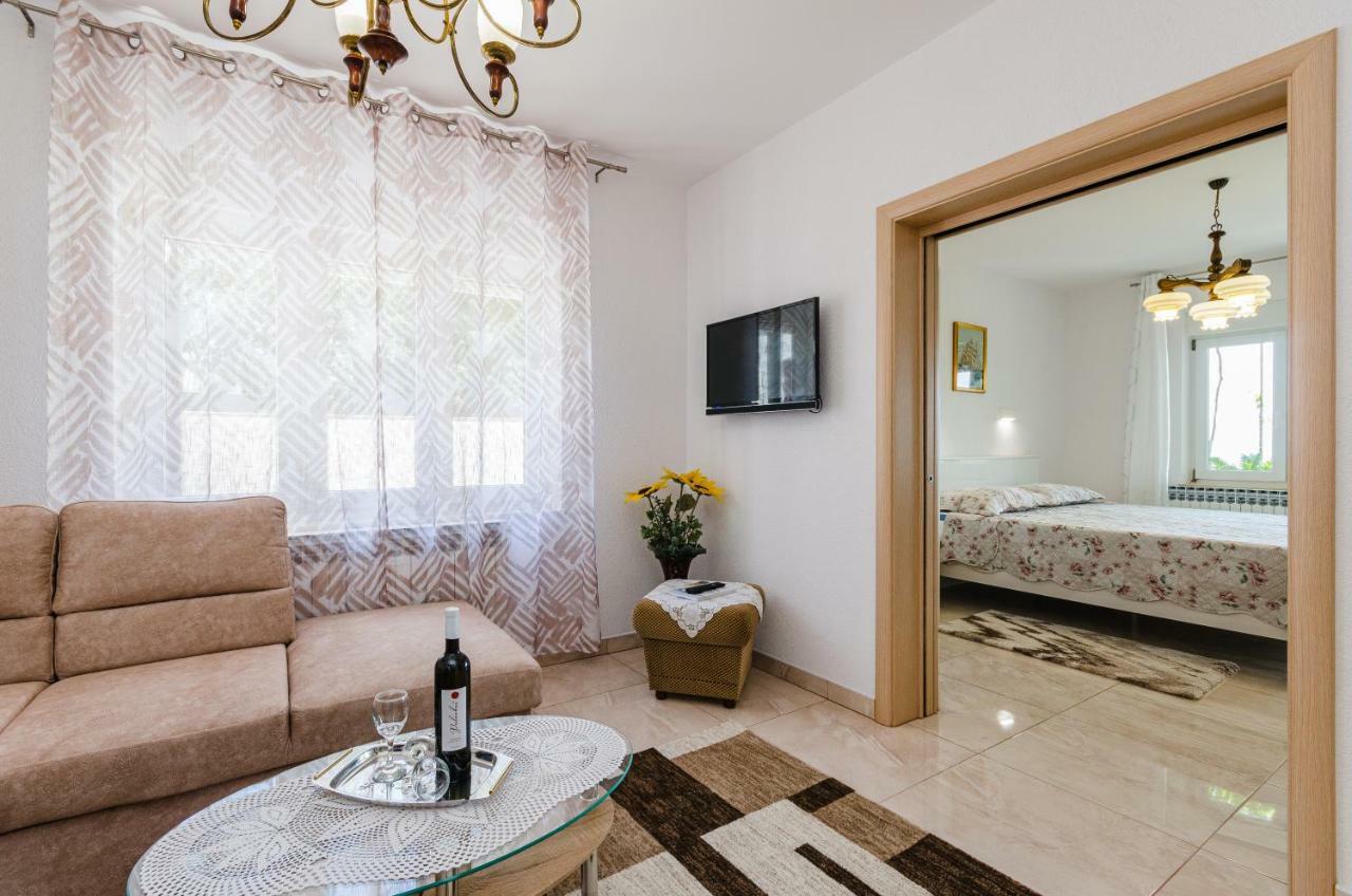 Apartment Katica *