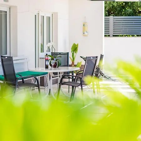 Apartmani Katica Povile Kültér fotó