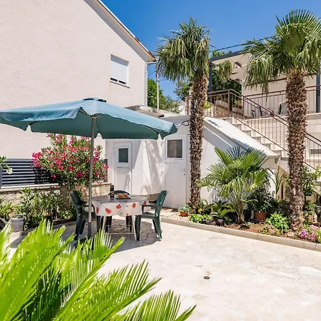 Apartmani Katica Povile Kültér fotó